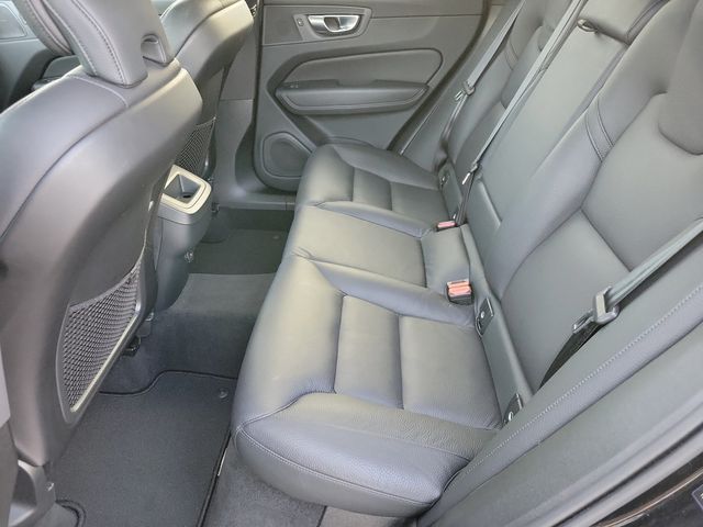 2024 Volvo XC60 B5 AWD Plus Dark Theme - 22949985 - 7