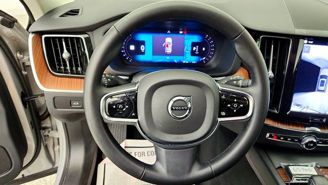 2024 Volvo XC60 B5 AWD Plus Dark Theme - 23066369 - 12