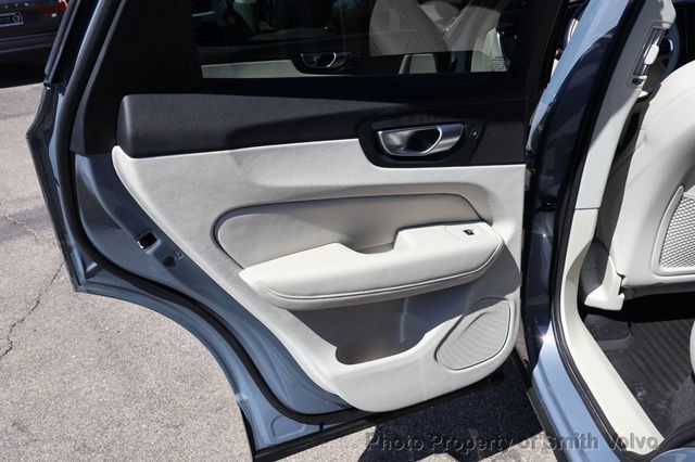 2024 Volvo XC60 B5 AWD Plus Dark Theme - 23080639 - 11