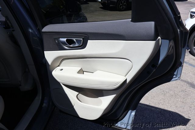 2024 Volvo XC60 B5 AWD Plus Dark Theme - 23080639 - 18