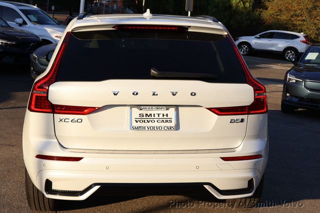 2024 Volvo XC60 B5 AWD Plus Dark Theme - 23092032 - 3