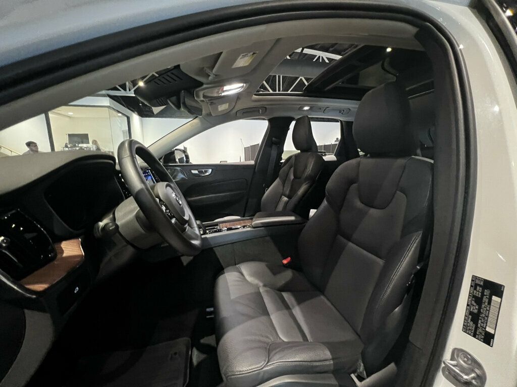 2024 Volvo XC60 B5/AWD/Plus/DarkTheme/ClimatePkg/HarmonKardonSound/AdapCruise - 23050685 - 11