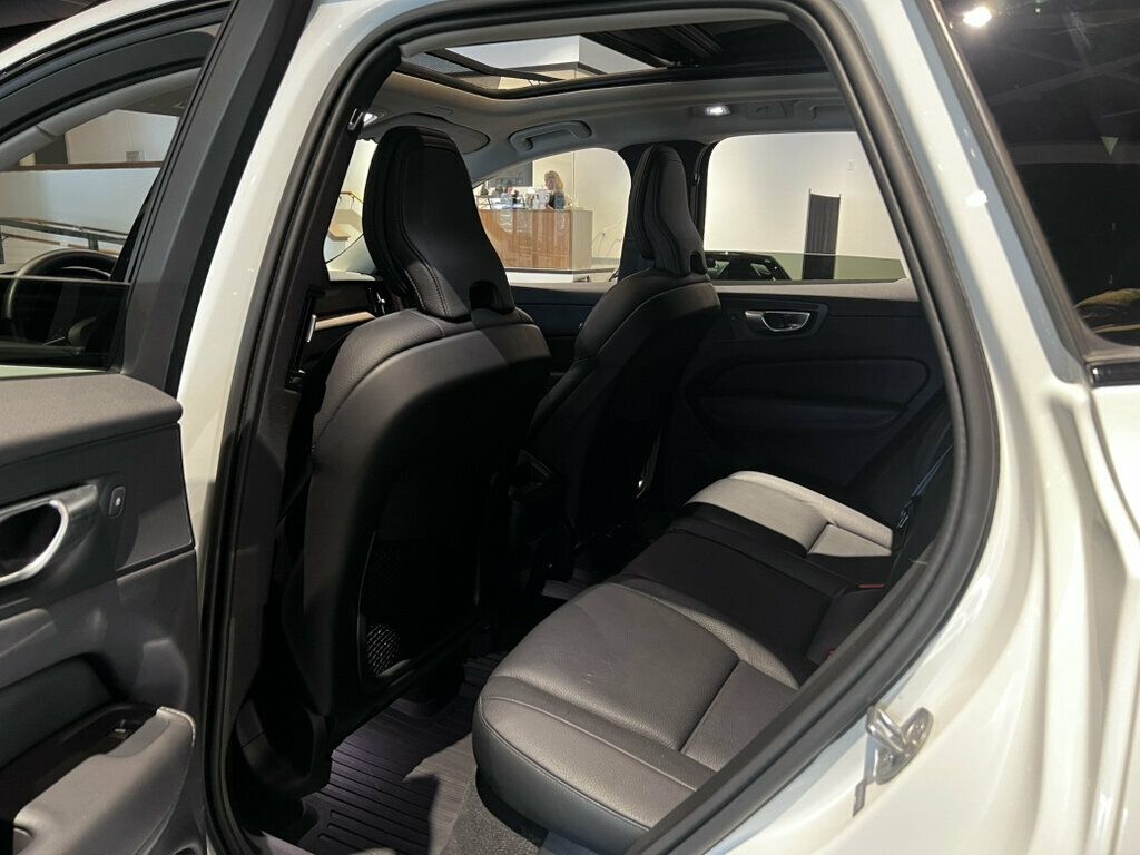 2024 Volvo XC60 B5/AWD/Plus/DarkTheme/ClimatePkg/HarmonKardonSound/AdapCruise - 23050685 - 18