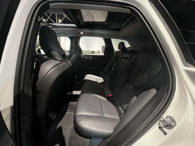 2024 Volvo XC60 B5/AWD/Plus/DarkTheme/ClimatePkg/HarmonKardonSound/AdapCruise - 23050685 - 19