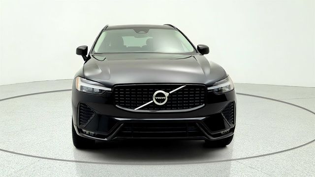 2024 Volvo XC60 B5 AWD Plus Dark Theme w/ 20'' Black Diamond Cut Wheels - 23046980 - 1