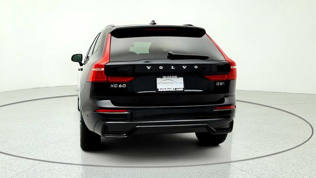 2024 Volvo XC60 B5 AWD Plus Dark Theme w/ 20'' Black Diamond Cut Wheels - 23046980 - 5