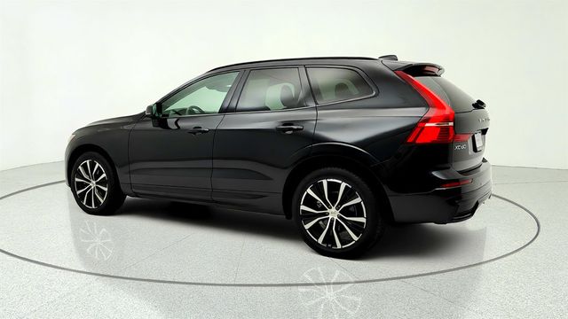 2024 Volvo XC60 B5 AWD Plus Dark Theme w/ 20'' Black Diamond Cut Wheels - 23046980 - 6
