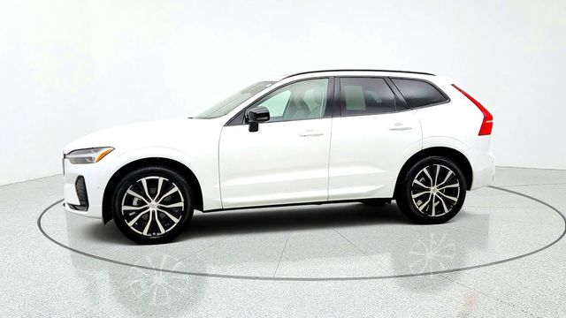 2024 Volvo XC60 B5 AWD Plus Dark Theme w/ Climate Pkg & 20'' Diamond Cut Wheels - 23091674 - 7