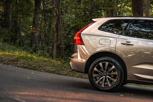 2024 Volvo XC60 MSRP$48465/B5/BlindSpotMonitor/LaneKeepAssist/HeatedSeats/NAV - 23051019 - 14