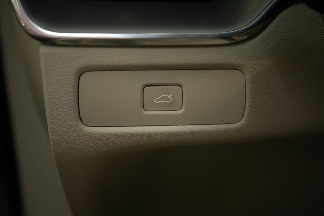 2024 Volvo XC60 MSRP$48465/B5/BlindSpotMonitor/LaneKeepAssist/HeatedSeats/NAV - 23051019 - 33