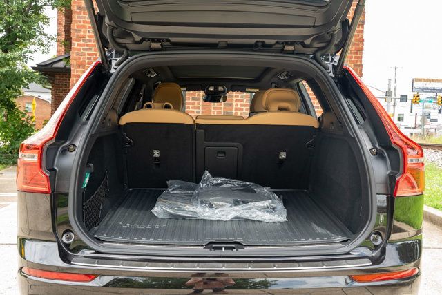 2024 Volvo XC60 MSRP$59355/B5-Ultimate-DarkTheme/AdaptiveCruiseControl/NAV - 23042741 - 52