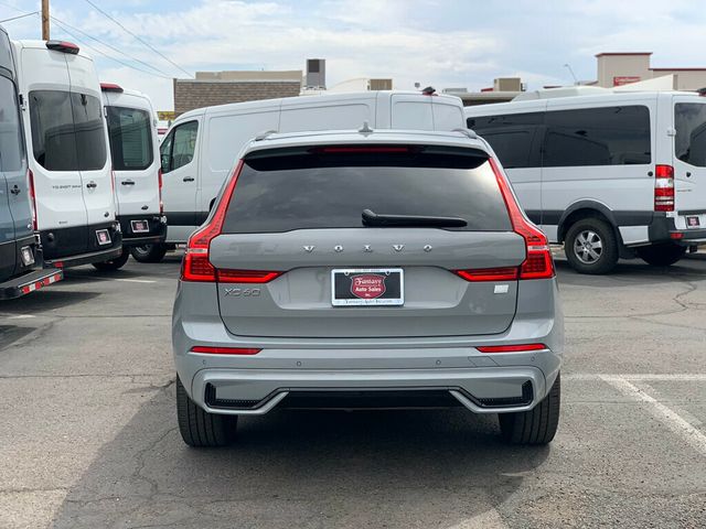2024 Volvo XC60 Recharge Plug-In Hybrid T8 eAWD PHEV Core Dark Theme Hybrid - 23009811 - 12