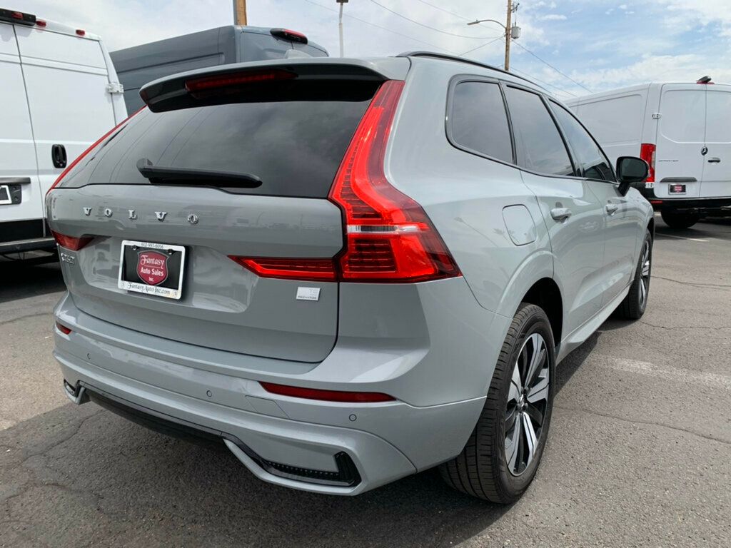 2024 Volvo XC60 Recharge Plug-In Hybrid T8 eAWD PHEV Core Dark Theme Hybrid - 23009811 - 14