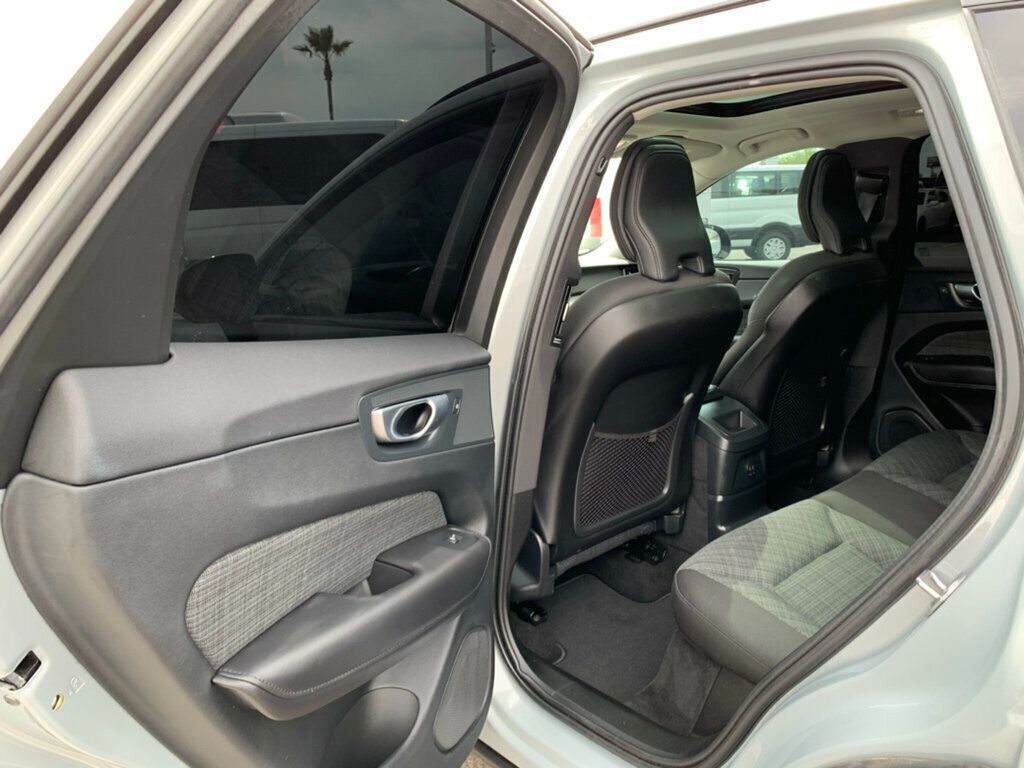 2024 Volvo XC60 Recharge Plug-In Hybrid T8 eAWD PHEV Core Dark Theme Hybrid - 23009811 - 36