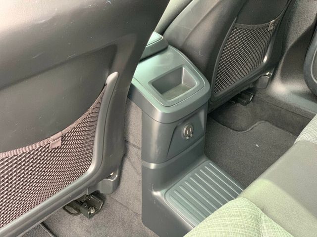 2024 Volvo XC60 Recharge Plug-In Hybrid T8 eAWD PHEV Core Dark Theme Hybrid - 23009811 - 39
