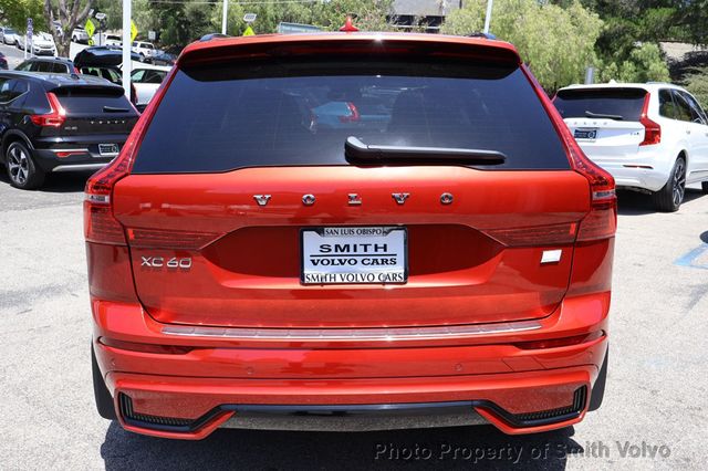2024 Volvo XC60 Recharge Plug-In Hybrid T8 eAWD PHEV Plus Dark Theme - 23037219 - 3