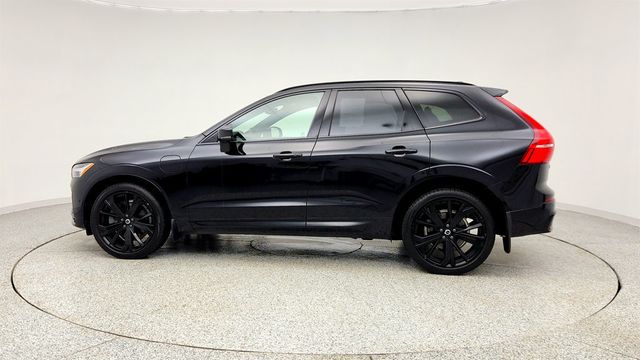 2024 Volvo XC60 Recharge Plug-In Hybrid T8 eAWD PHEV Ultimate Black Edition w/ Climate Package - 22991813 - 7