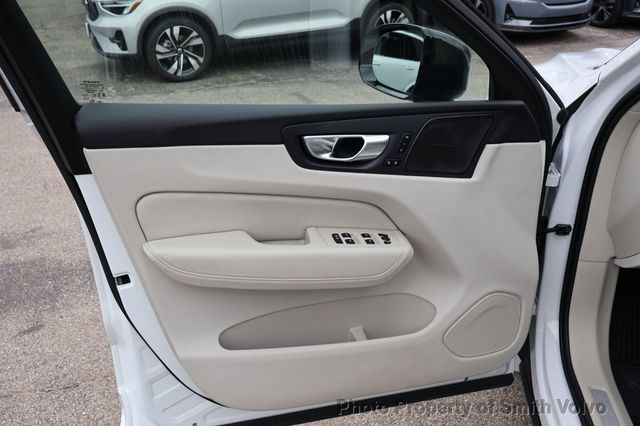 2024 Volvo XC60 Recharge Plug-In Hybrid T8 eAWD PHEV Ultimate Dark Theme - 23102660 - 10