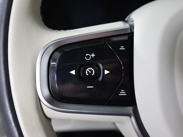 2024 Volvo XC90 B5 AWD Plus Bright Theme 7P - 23051872 - 50