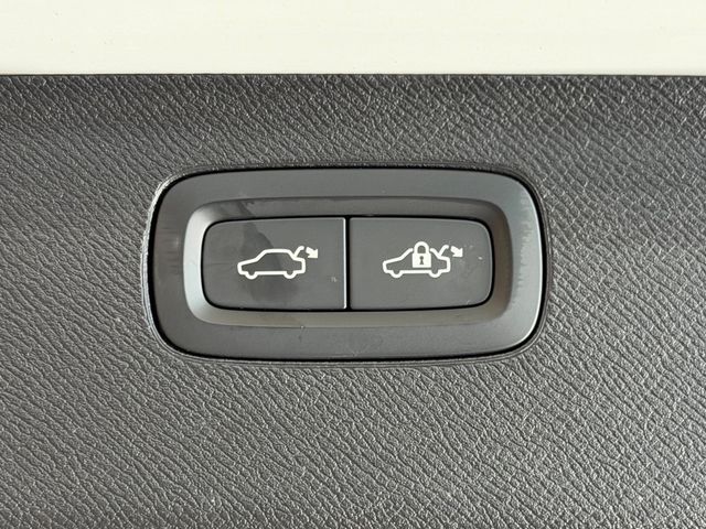 2024 Volvo XC90 B5 AWD Plus Bright Theme 7P - 23043982 - 37