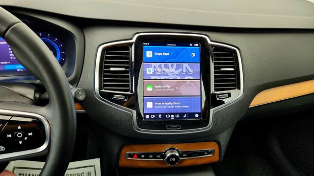 2024 Volvo XC90 B6 AWD Plus Bright Theme 6P w/ harman/kardon Audio & 21'' Wheels - 23033243 - 17
