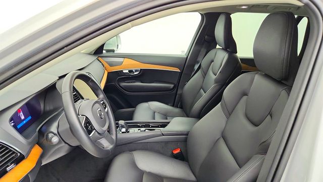 2024 Volvo XC90 B6 AWD Plus Bright Theme 6P w/ harman/kardon Audio & 21'' Wheels - 23033243 - 20