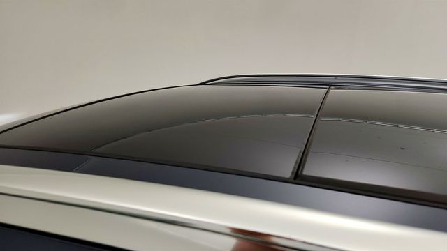 2024 Volvo XC90 B6 AWD Plus Bright Theme 7P - 23035323 - 9