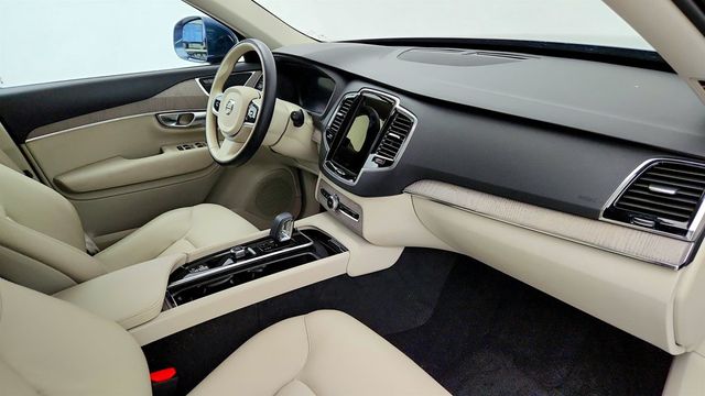 2024 Volvo XC90 B6 AWD Plus Bright Theme 7P - 23035323 - 24