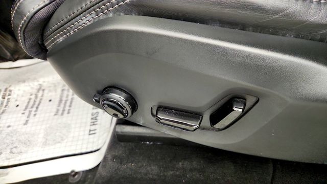 2024 Volvo XC90 B6 AWD Ultimate Bright Theme 7P - 23085421 - 10
