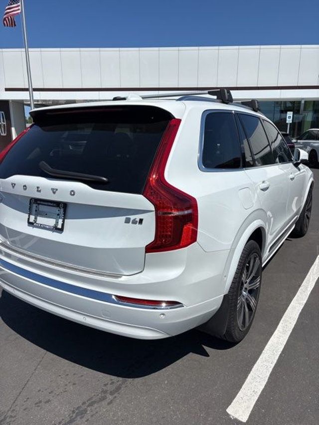 2024 Volvo XC90 B6 AWD Ultimate Bright Theme 7P - 23016383 - 8