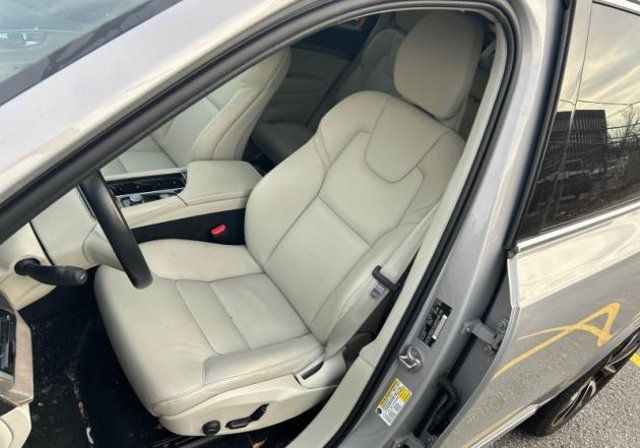 2024 Volvo XC90 B6/PanoRoof/HtdSeats/HtdSteerWheel/360Cam/AppleCarplay/NAV - 22978781 - 3