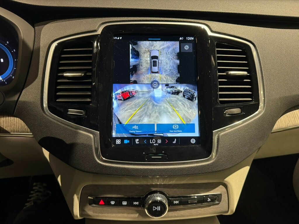 2024 Volvo XC90 B6/Plus/7Passenger/HarmonKardonSound/360Cam/Front&RearHtdSeats - 22925447 - 16