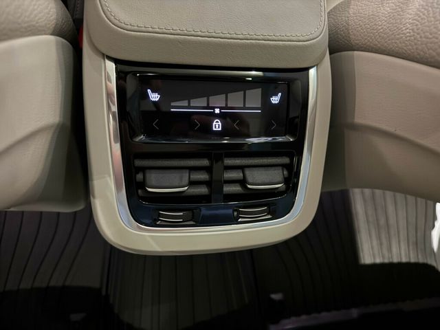 2024 Volvo XC90 B6/Plus/7Passenger/HarmonKardonSound/360Cam/Front&RearHtdSeats - 22925447 - 21
