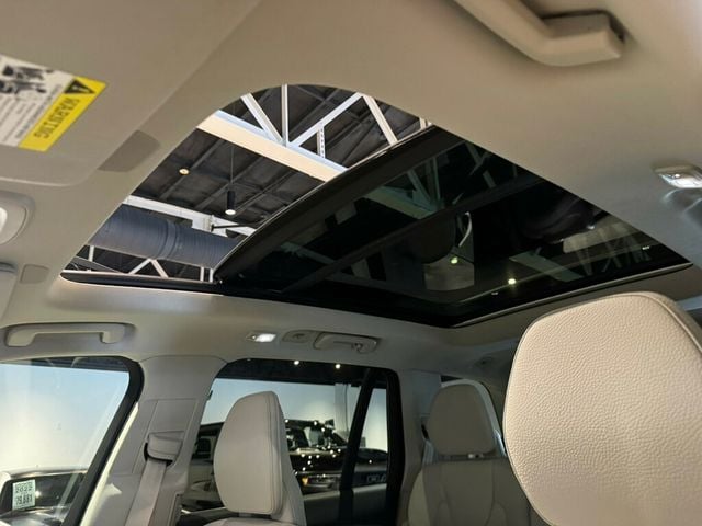2024 Volvo XC90 B6/Plus/7Passenger/HarmonKardonSound/360Cam/Front&RearHtdSeats - 22925447 - 23