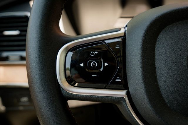 2024 Volvo XC90 MSRP$65430/B6/Plus/7-Passenger/HeatedFront&RearSeats/PanoRoof - 23051012 - 26