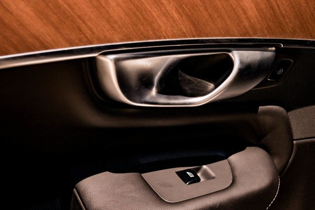 2024 Volvo XC90 MSRP$65430/B6/Plus/7-Passenger/HeatedFront&RearSeats/PanoRoof - 23051012 - 53