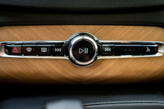 2024 Volvo XC90 MSRP$65430/B6/Plus/7-Passenger/HeatedFront&RearSeats/PanoRoof - 23051012 - 64