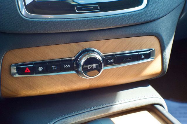 2024 Volvo XC90 MSRP$66315/B6/BrightTheme/2ndRowCaptains/BlindSpotMonitor/NAV - 22984033 - 26