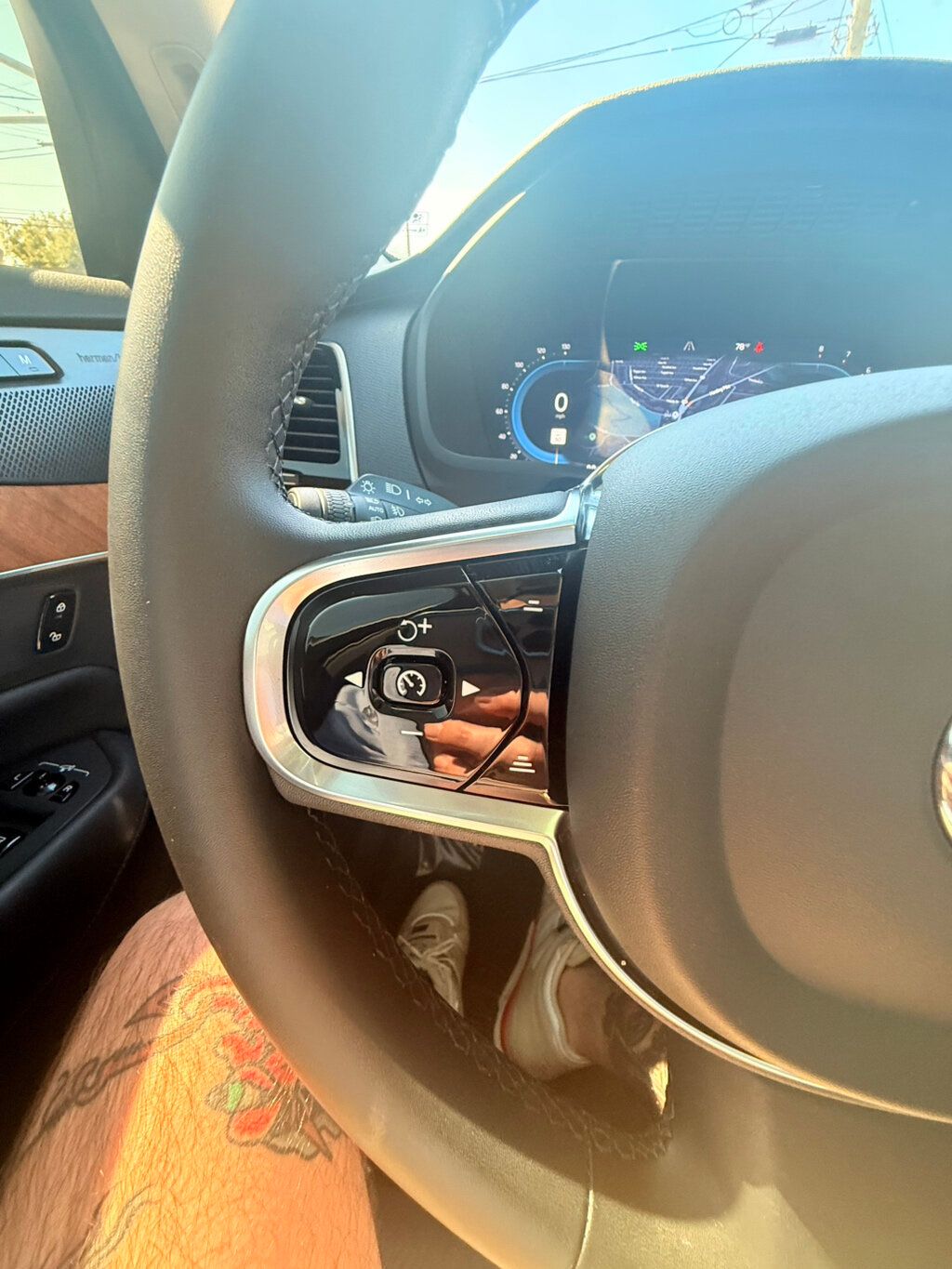2024 Volvo XC90 MSRP$67030/B6/AWD-Plus/HarmanKardonPremiumAudio/NAV - 22910780 - 23