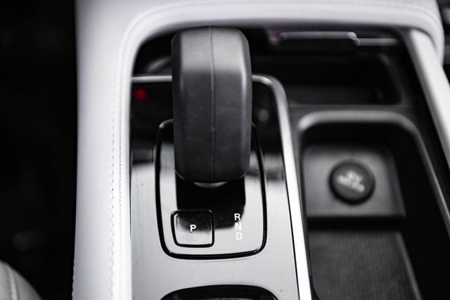 2024 Volvo XC90 MSRP$73410/B6-Ultimate/2RowCaptains/LoungePkg/HeadsUpDisplay - 23081963 - 25