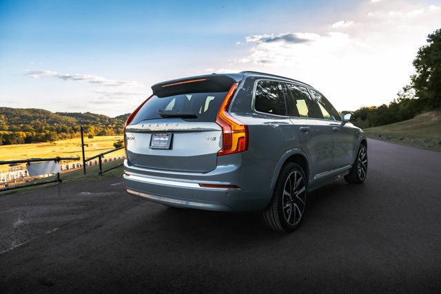 2024 Volvo XC90 MSRP$73410/B6-Ultimate/2RowCaptains/LoungePkg/HeadsUpDisplay - 23081963 - 8