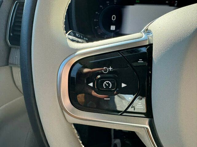 2024 Volvo XC90 Recharge Plug-In Hybrid LocalTrade/UltimateBright/2ndRowCaptains/HeadsUpDisplay/NAV - 22745005 - 24