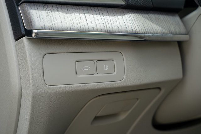 2024 Volvo XC90 Recharge Plug-In Hybrid MSRP$76430/T8-BrightTheme/Recharge/360SurroundViewCamera - 23051020 - 35
