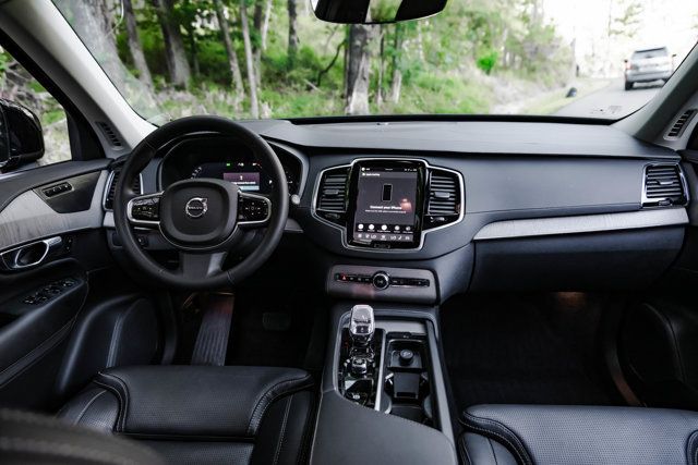 2024 Volvo XC90 Recharge Plug-In Hybrid MSRP$84055/Ultimate/HeadsUpDisplay/HarmanKardonAudio/NAV - 23082248 - 10