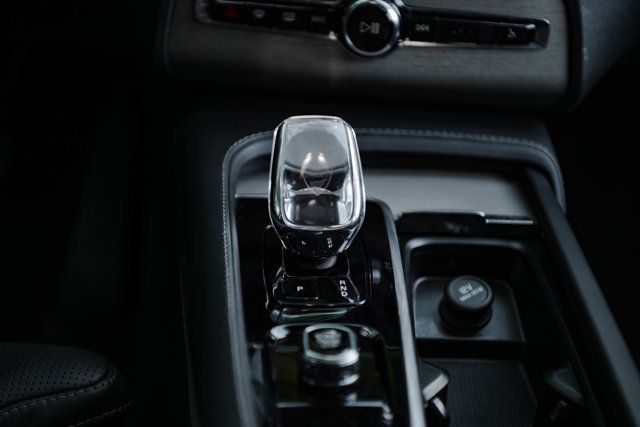 2024 Volvo XC90 Recharge Plug-In Hybrid MSRP$84055/Ultimate/HeadsUpDisplay/HarmanKardonAudio/NAV - 23082248 - 26