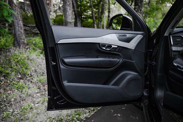 2024 Volvo XC90 Recharge Plug-In Hybrid MSRP$84055/Ultimate/HeadsUpDisplay/HarmanKardonAudio/NAV - 23082248 - 28