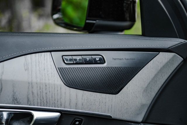 2024 Volvo XC90 Recharge Plug-In Hybrid MSRP$84055/Ultimate/HeadsUpDisplay/HarmanKardonAudio/NAV - 23082248 - 34