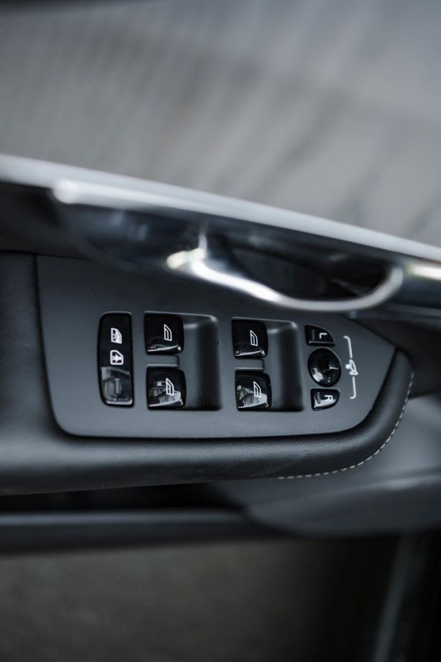 2024 Volvo XC90 Recharge Plug-In Hybrid MSRP$84055/Ultimate/HeadsUpDisplay/HarmanKardonAudio/NAV - 23082248 - 36