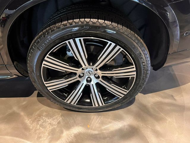 2024 Volvo XC90 Recharge Plug-In Hybrid T8/AWD/BrightTheme/HtdSteerWheel/21"Wheels/AdapCruise/PanoRoof - 23038205 - 10