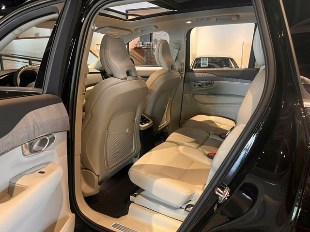2024 Volvo XC90 Recharge Plug-In Hybrid T8/AWD/BrightTheme/HtdSteerWheel/21"Wheels/AdapCruise/PanoRoof - 23038205 - 22